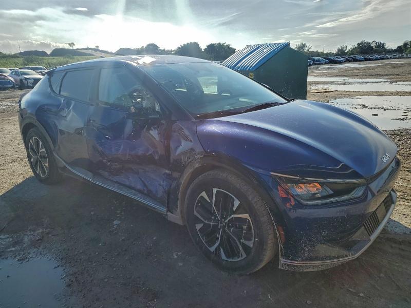 Photo 4 from auction – 2023 KIA EV6 with VIN KNDC34LAXP5605060