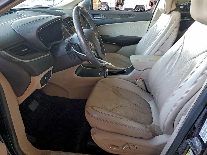 Photo 7 from auction – 2018 LINCOLN MKC RESERV with VIN 5LMCJ3C91JUL19559