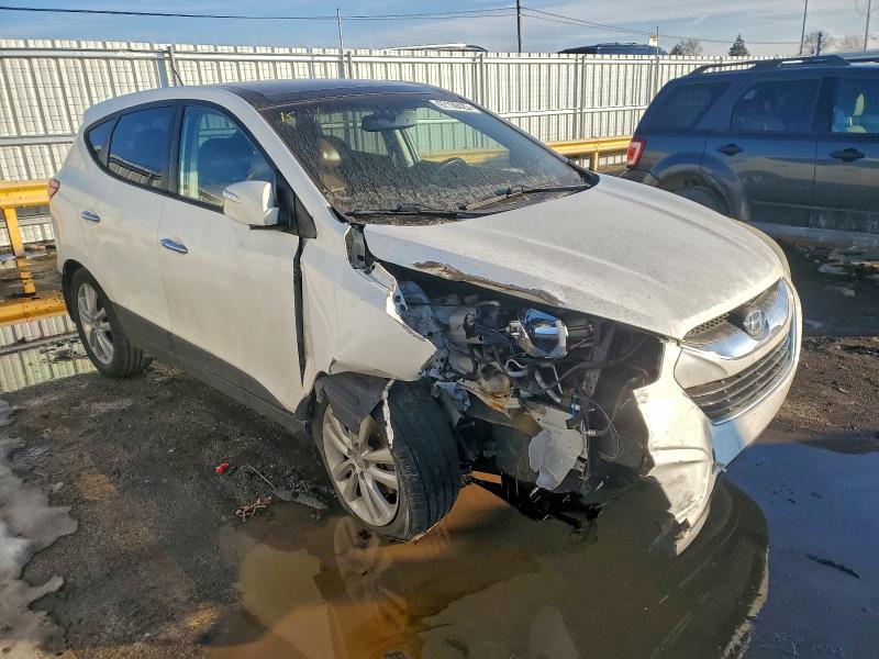 Photo 4 from auction – 2013 HYUNDAI TUCSON GLS with VIN KM8JUCAC2DU558686