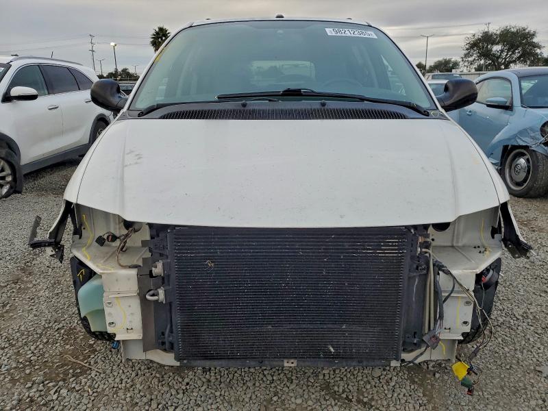 Photo 5 from auction – 2007 CHRYSLER TOWN & COU with VIN 2A4GP64L77R210414