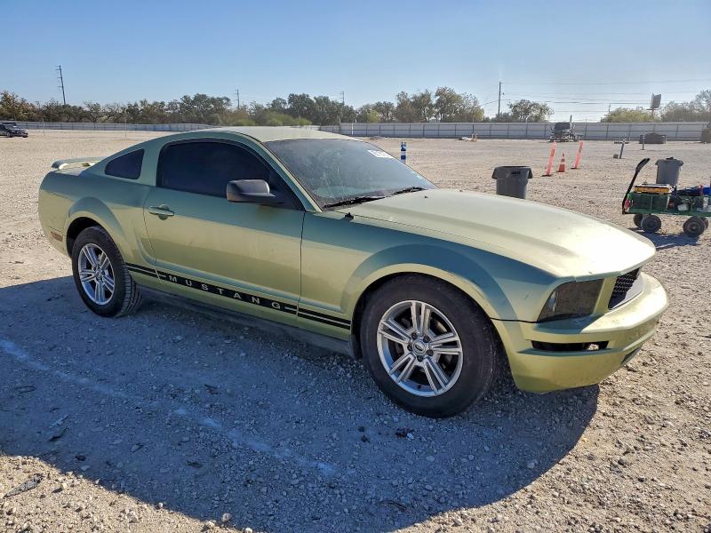Photo 4 from auction – 2005 FORD MUSTANG with VIN 1ZVFT80N555124347
