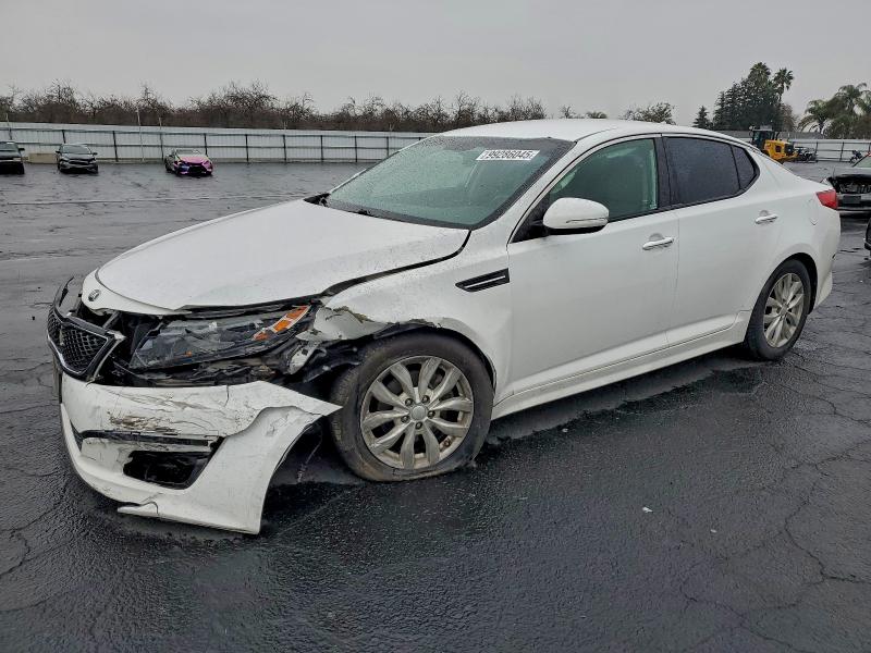 KIA OPTIMA 2015 with VIN 5XXGN4A71FG413877 - Photo from auction