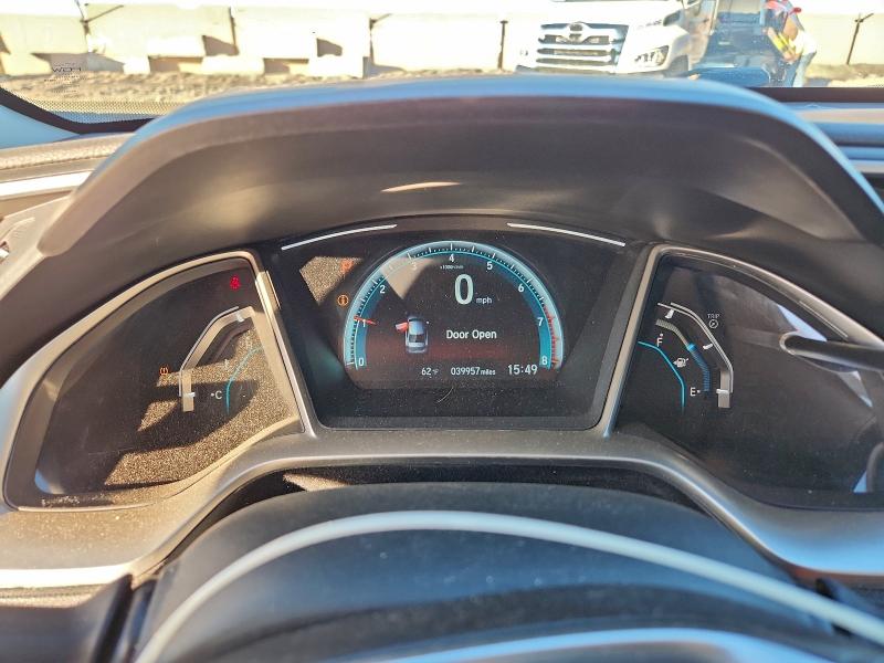 Photo 9 from auction – 2017 HONDA CIVIC with VIN 19XFC2F72HE010131