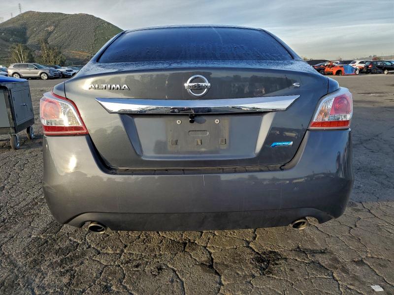 Photo 6 from auction – 2013 NISSAN ALTIMA 2.5 with VIN 1N4AL3AP3DN552891
