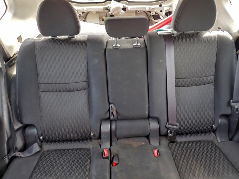 Photo 10 from auction – 2017 NISSAN ROGUE with VIN KNMAT2MT5HP615271
