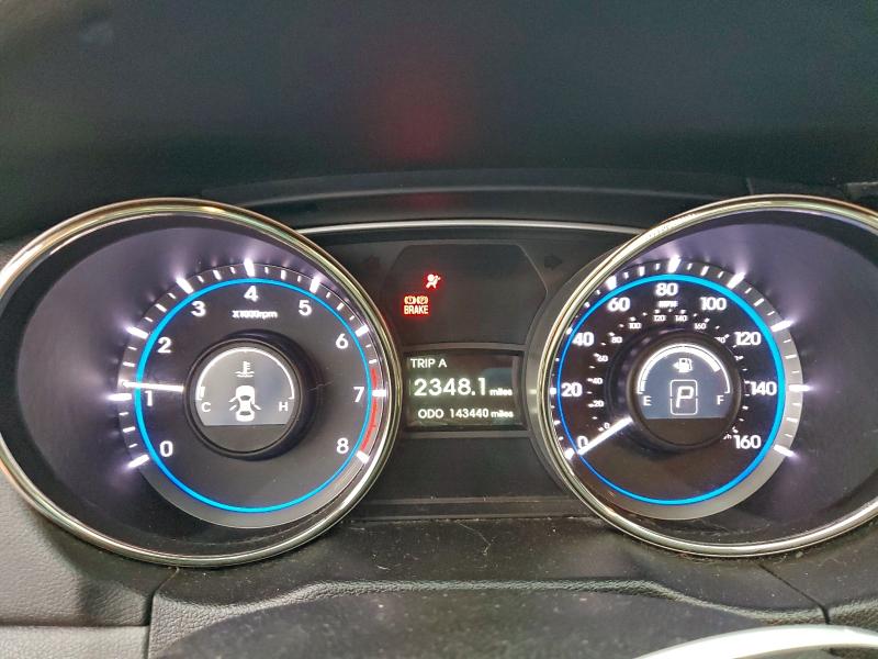 Photo 9 from auction – 2013 HYUNDAI SONATA SE with VIN 5NPEC4AC0DH631501