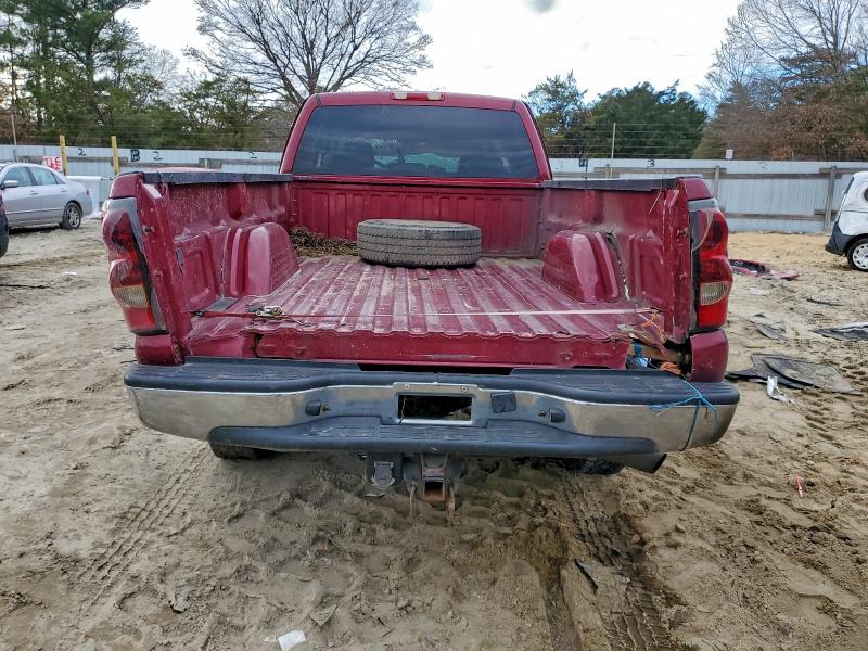 Photo 6 from auction – 2004 CHEVROLET SILVERADO with VIN 1GCHK232X4F179527