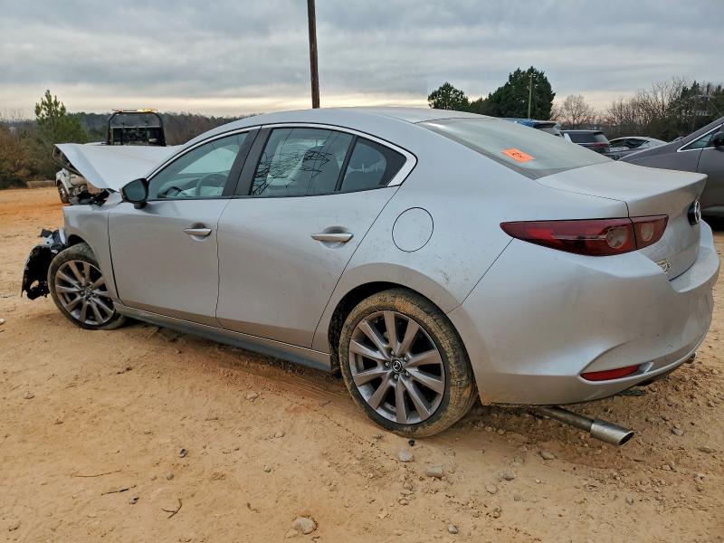 Photo 2 from auction – 2021 MAZDA 3 SELECT with VIN JM1BPBBL1M1343648