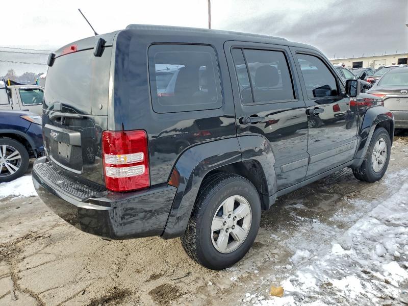 Photo 3 from auction – 2012 JEEP LIBERTY SP with VIN 1C4PJMAK3CW114451
