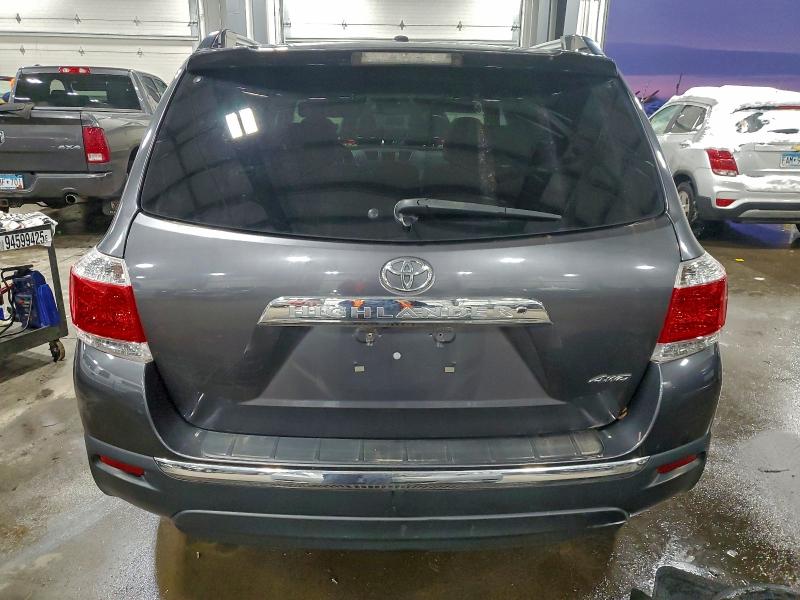 Photo 6 from auction – 2012 TOYOTA HIGHLANDER with VIN 5TDDK3EHXCS128226