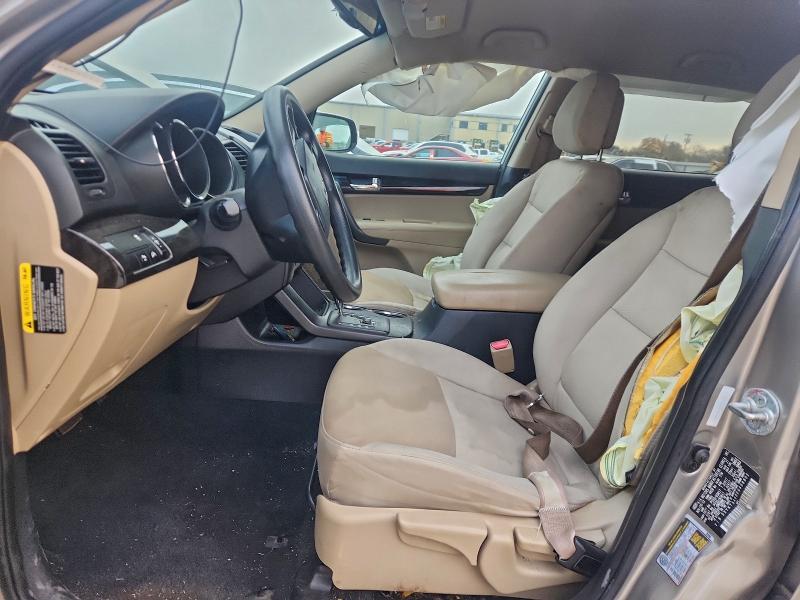 Photo 7 from auction – 2013 KIA SORENTO LX with VIN 5XYKT3A68DG408802
