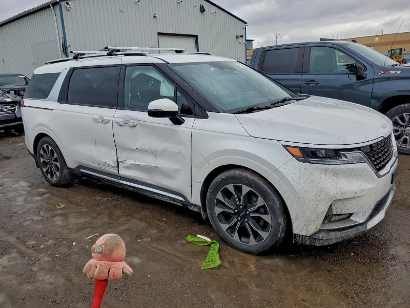 Photo 4 from auction – 2022 KIA CARNIVAL E with VIN KNDNC5H31N6072824