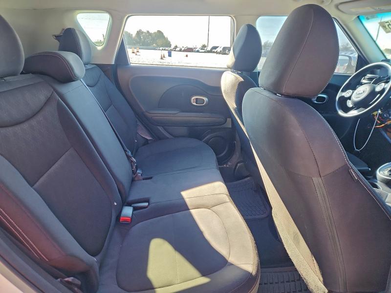Photo 11 from auction – 2015 KIA SOUL with VIN KNDJN2A22F7799071