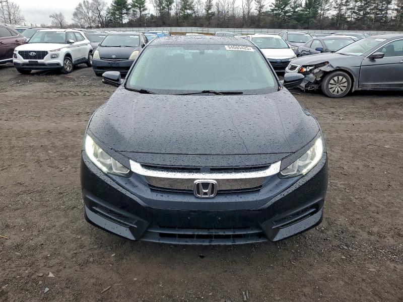 Photo 5 from auction – 2018 HONDA CIVIC EX with VIN 2HGFC2F77JH506490