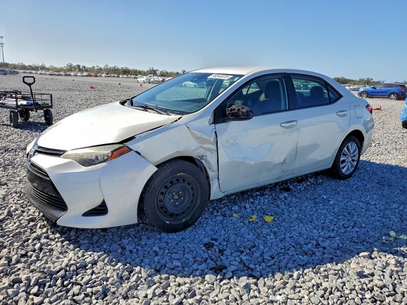 TOYOTA COROLLA L 2017 with VIN 5YFBURHE7HP570497 - Photo from auction