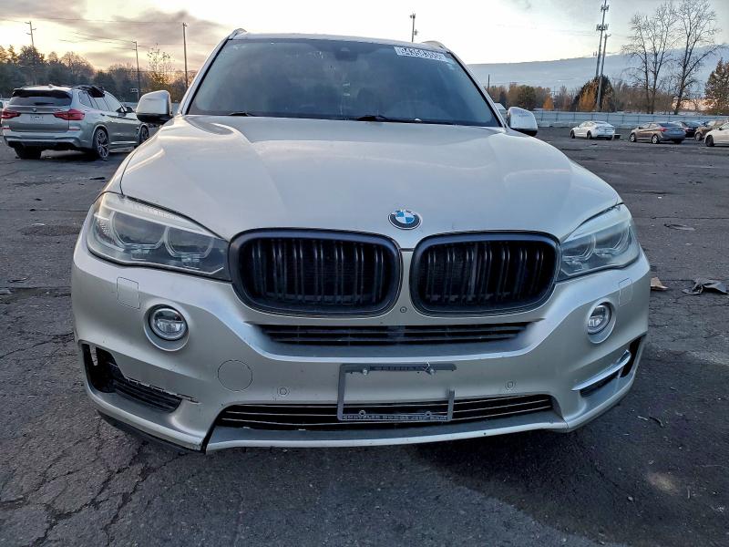 Photo 5 from auction – 2015 BMW X5 XDRIVE3 with VIN 5UXKR0C51F0P07833