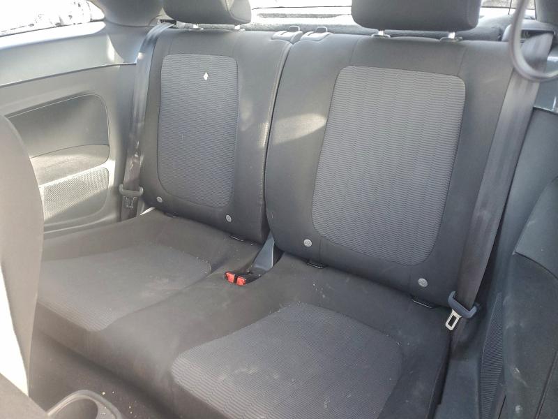 Photo 10 from auction – 2014 VOLKSWAGEN BEETLE with VIN 3VWJL7AT8EM608637