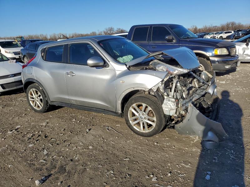 Photo 4 from auction – 2012 NISSAN JUKE S with VIN JN8AF5MV6CT115165