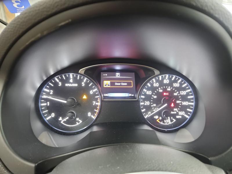 Photo 9 from auction – 2017 NISSAN ALTIMA 2.5 with VIN 1N4AL3AP5HC125780