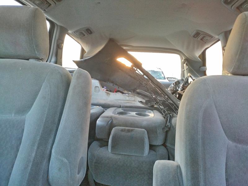 Photo 10 from auction – 2005 TOYOTA SIENNA CE with VIN 5TDZA23C35S295959