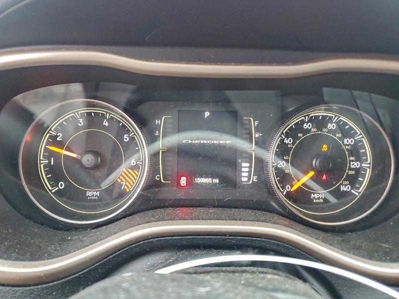 Photo 9 from auction – 2015 JEEP CHEROKEE L with VIN 1C4PJLCB1FW530719