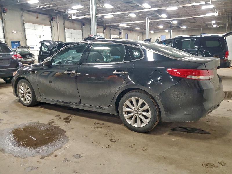 Foto 2 de la subasta – 2018 KIA OPTIMA EX con VIN 5XXGU4L36JG220596