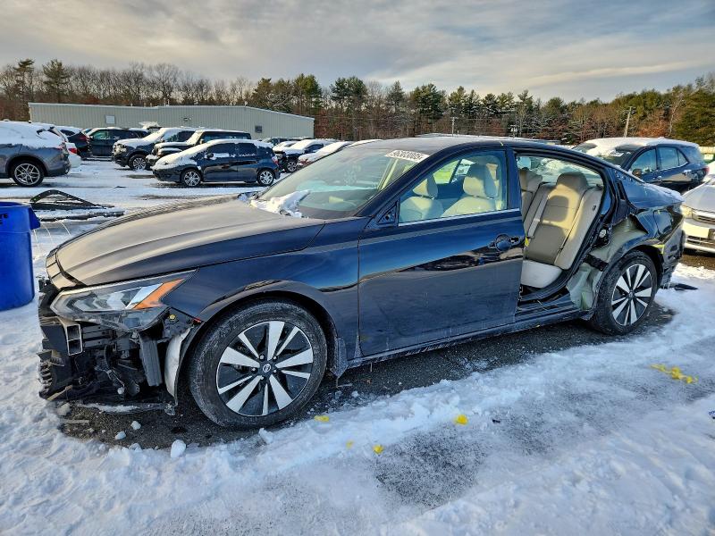 Photo 1 from auction – 2022 NISSAN ALTIMA SV with VIN 1N4BL4DV8NN348450