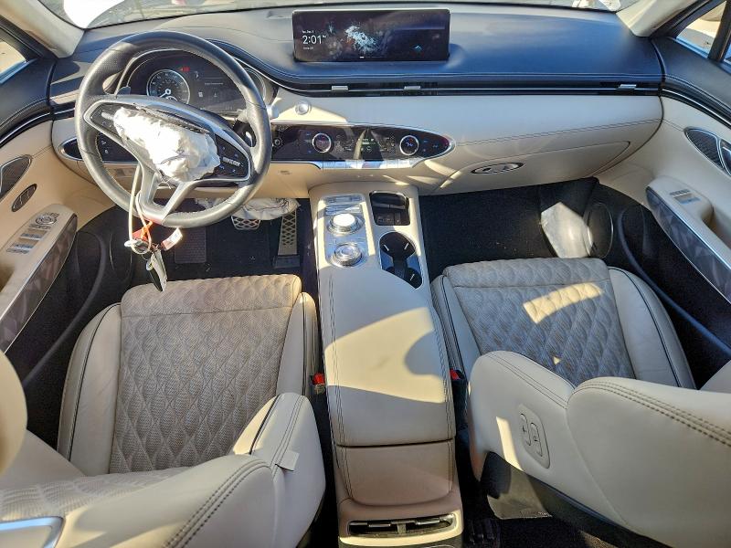 Photo 8 from auction – 2022 GENESIS GV70 BASE with VIN KMUMCDTC6NU071304