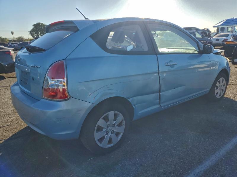 Photo 3 from auction – 2010 HYUNDAI ACCENT BLU with VIN KMHCM3AC8AU184251