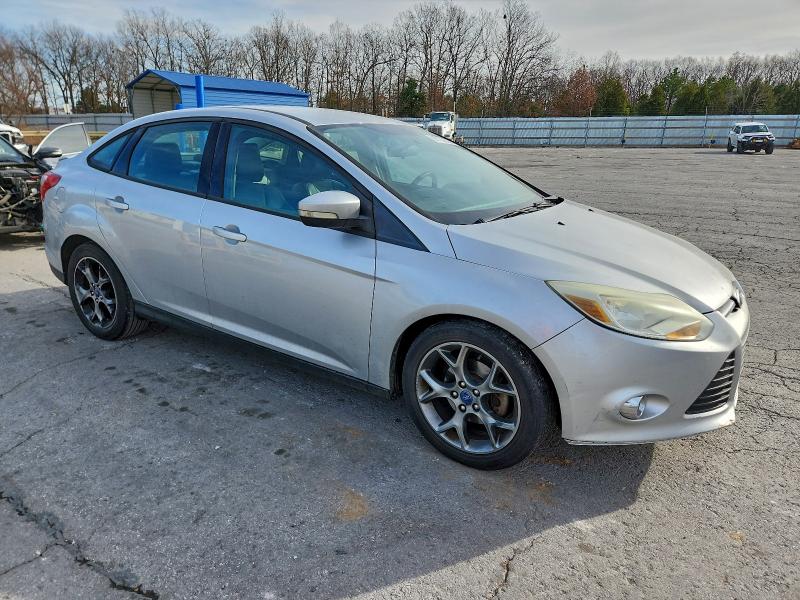 Photo 4 from auction – 2013 FORD FOCUS SE with VIN 1FADP3F23DL212120
