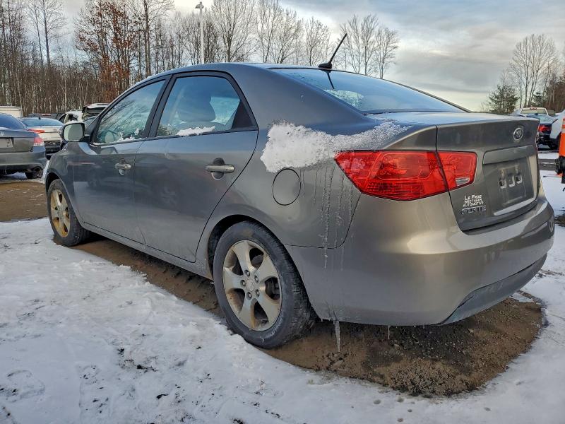 صورة رقم 2 من المزاد - 2010 KIA FORTE مع VIN KNAFU4A25A5092598