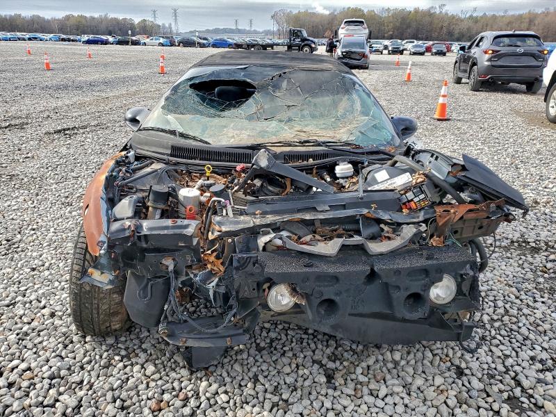 Photo 5 from auction – 2001 PONTIAC FIREBIRD T with VIN 2G2FV32G812125727