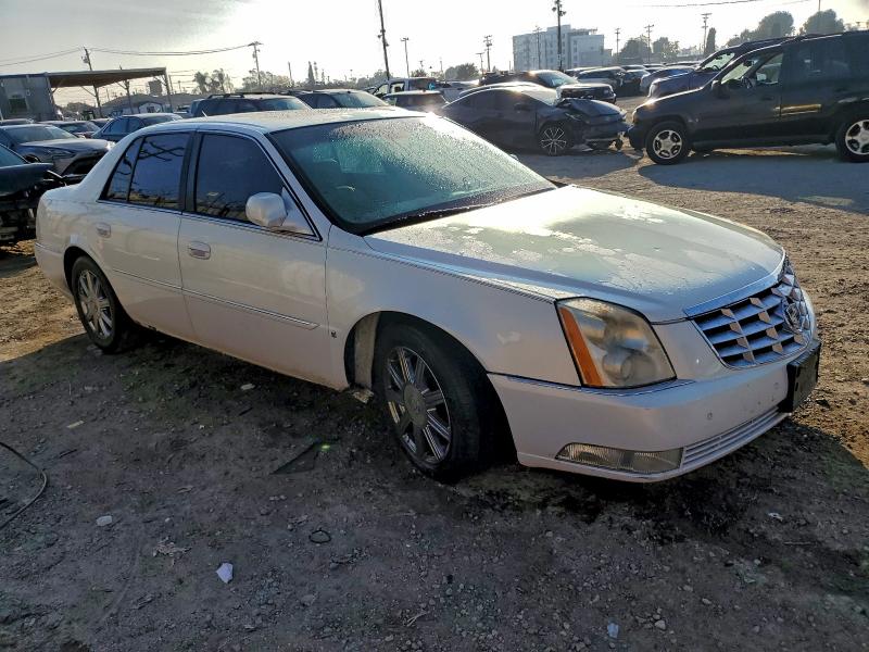 Photo 4 from auction – 2007 CADILLAC DTS with VIN 1G6KD57Y07U145292