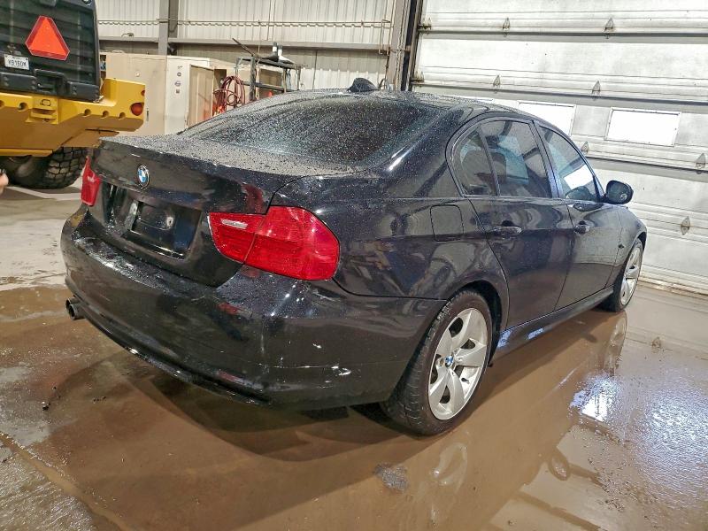 Photo 3 from auction – 2011 BMW 323 with VIN WBAPG7G59BNM68493