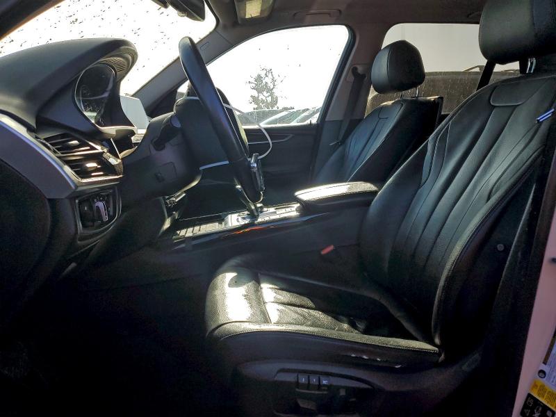 Photo 7 from auction – 2015 BMW X5 XDRIVE3 with VIN 5UXKR0C50F0P11288