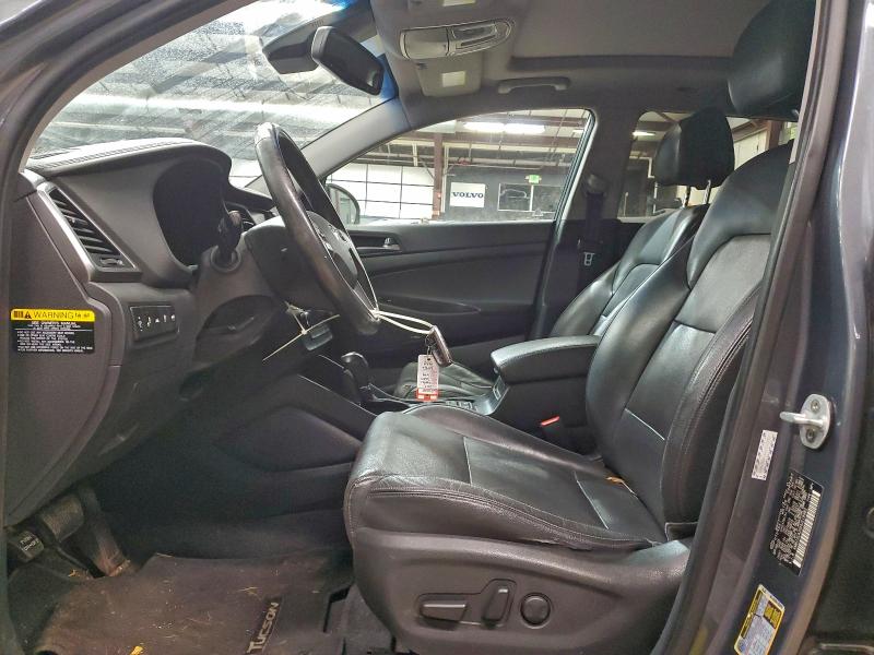 Photo 7 from auction – 2017 HYUNDAI TUCSON LIM with VIN KM8J3CA26HU319982