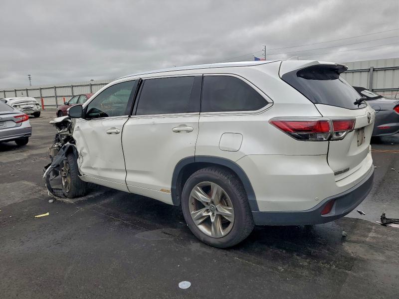Photo 2 from auction – 2016 TOYOTA HIGHLANDER with VIN 5TDYKRFHXGS142426