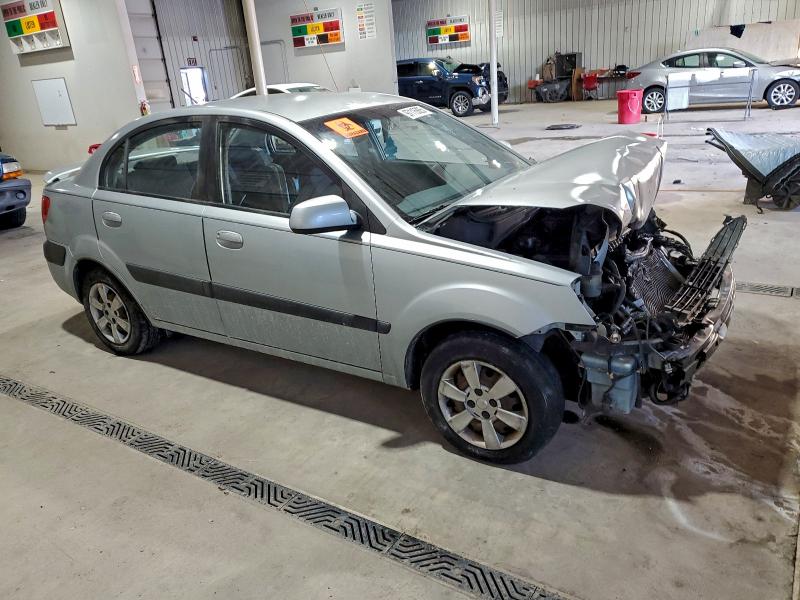 Photo 4 from auction – 2007 KIA RIO BASE with VIN KNADE123576261385