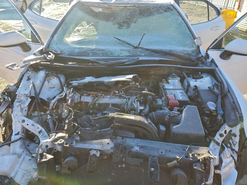 Photo 11 from auction – 2018 TOYOTA CAMRY with VIN 4T1B11HK4JU637822