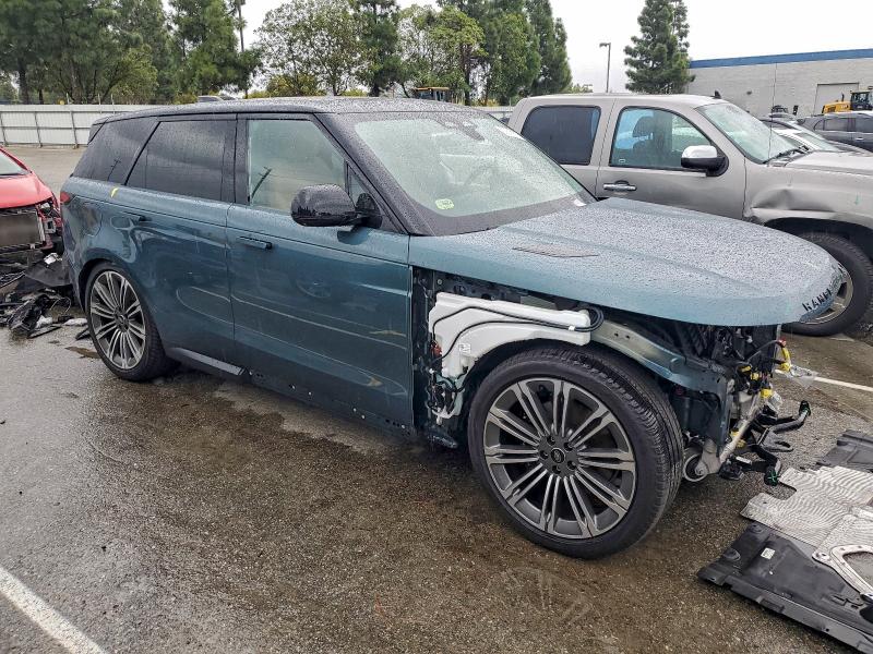 Photo 4 from auction – 2024 LAND ROVER RANGE ROVE with VIN SAL1P9EU1RA408023