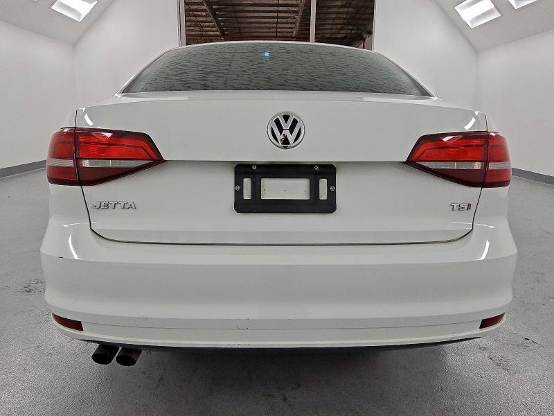 Photo 6 from auction – 2016 VOLKSWAGEN JETTA S with VIN 3VW267AJ5GM213621