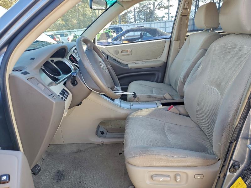 Photo 7 from auction – 2004 TOYOTA HIGHLANDER with VIN JTEDP21A740018500