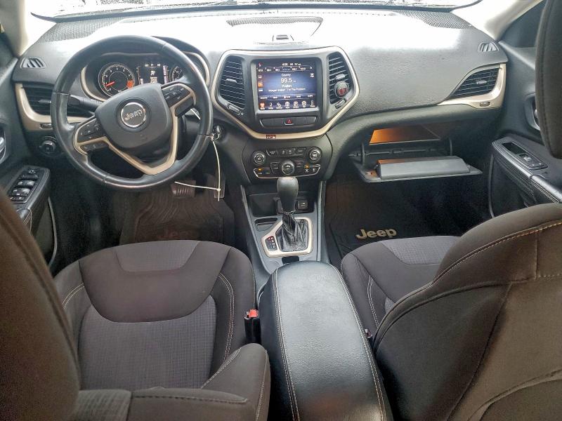 Photo 8 from auction – 2015 JEEP CHEROKEE with VIN 1C4PJLCS7FW632803