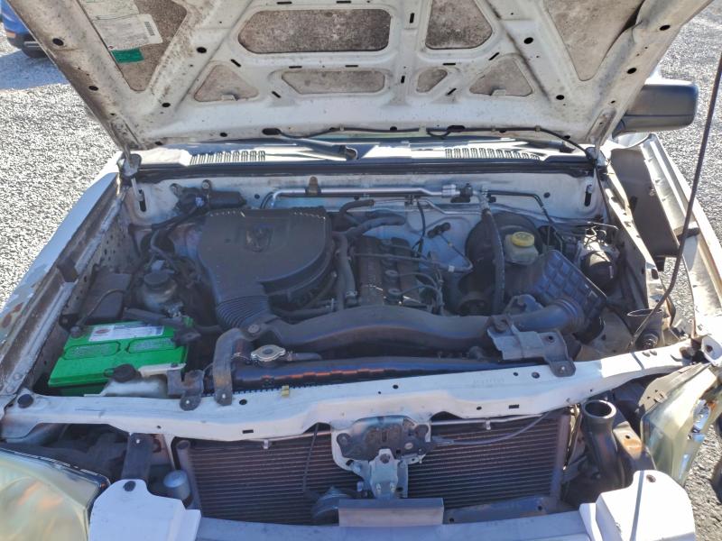 Photo 12 from auction – 2004 NISSAN FRONTIER K with VIN 1N6DD26TX4C437797