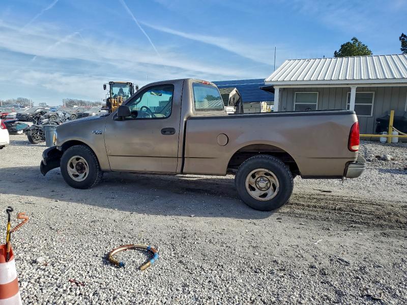 Photo 2 from auction – 2002 FORD F150 with VIN 1FTRF17262NA41449