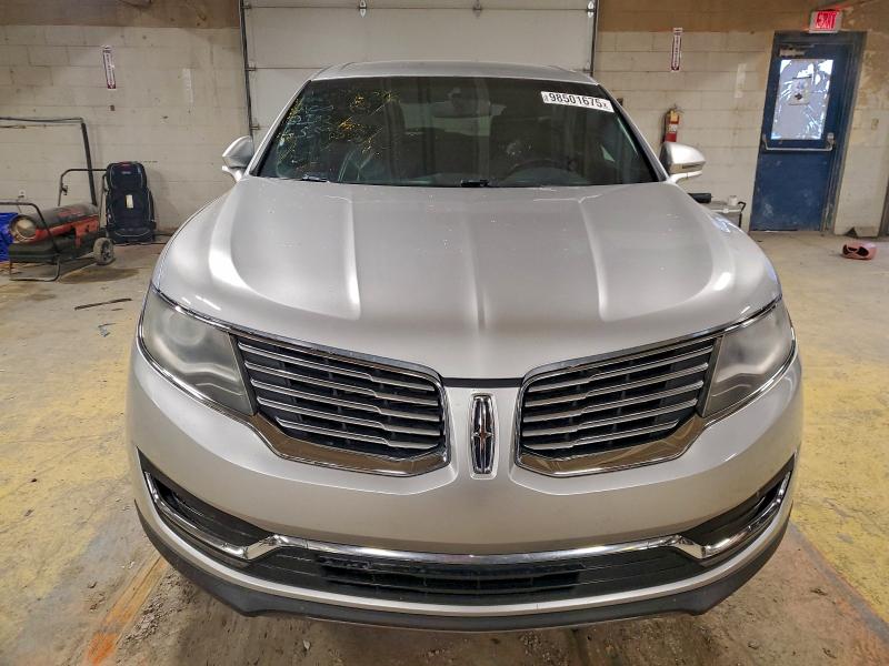 Photo 5 from auction – 2016 LINCOLN MKX SELECT with VIN 2LMTJ8KR3GBL55953