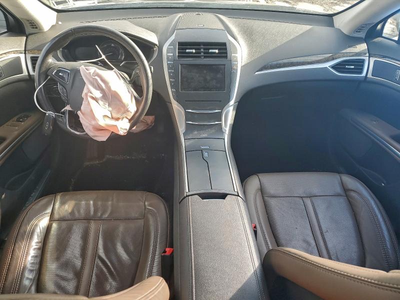 Photo 8 from auction – 2014 LINCOLN MKZ HYBRID with VIN 3LN6L2LU7ER828514