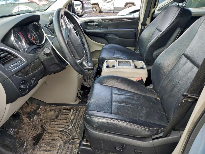 Photo 7 from auction – 2013 CHRYSLER TOWN & COU with VIN 2C4RC1BG3DR517979