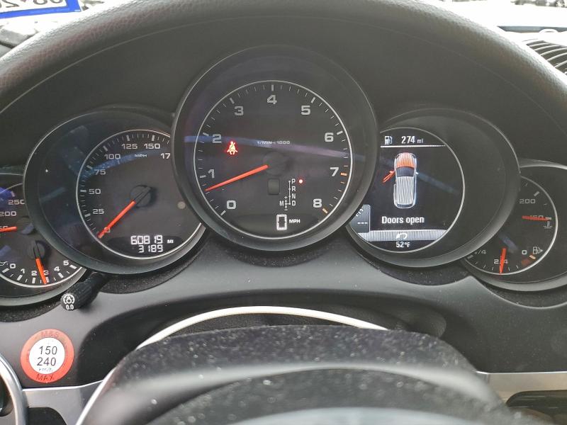 Photo 9 from auction – 2017 PORSCHE CAYENNE with VIN WP1AA2A24HKA89826