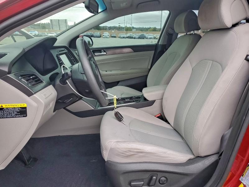 Photo 7 from auction – 2016 HYUNDAI SONATA SPO with VIN 5NPE34AF9GH279002